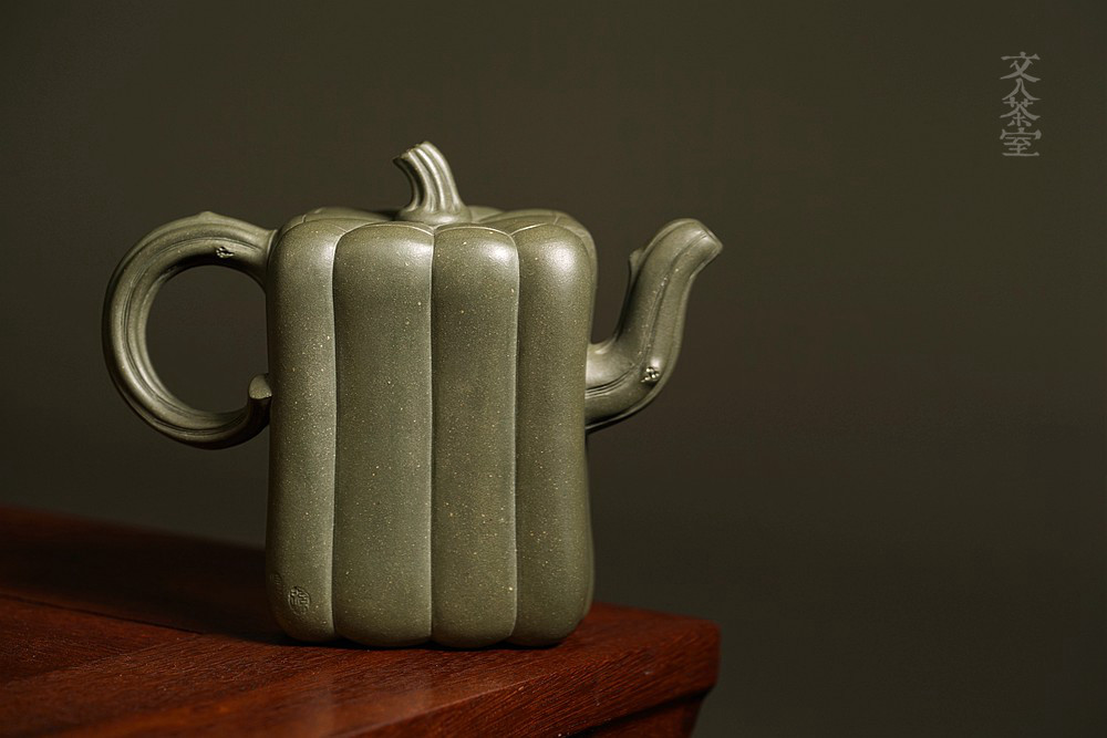 绿泥冬瓜 灵巧曼妙 贴叶精湛 孙伟强张新亚合作 200cc